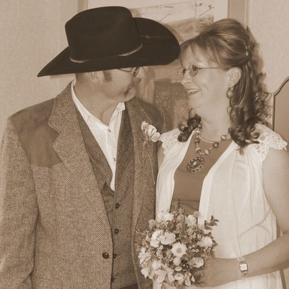 Meet your Posher, Janice - Picture 1 of 1